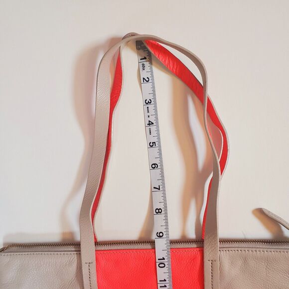 Gap Women's Medium Leather Tote Bag Tan Orange Errands Lightweight Minimalist - Picture 8 of 13